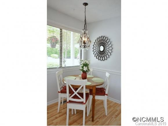 512 DAVIS MOUNTAIN ROAD - Photo 7