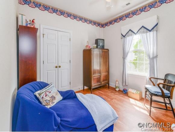 921 Woodvine Road - Photo 17