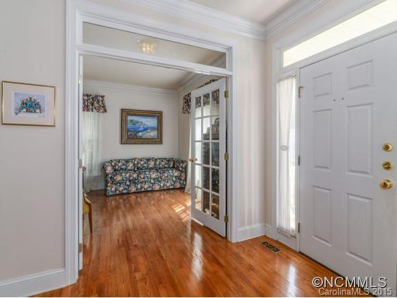 921 Woodvine Road - Photo 4
