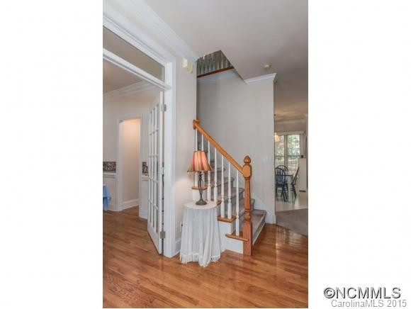 921 Woodvine Road - Photo 5
