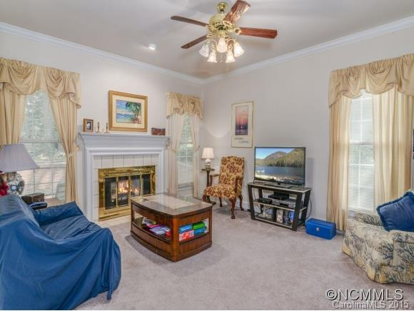 921 Woodvine Road - Photo 9