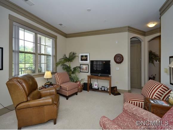 42 SCHENCK PKWY UNIT 101 - Photo 2