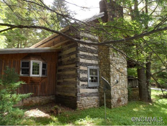 251 Village Lane - Photo 2