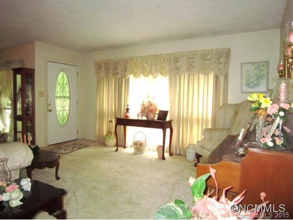 16 Woods Road - Photo 3