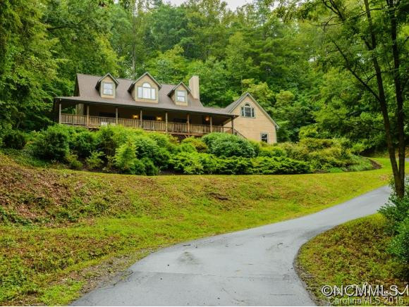 149 Wolfe Cove Road