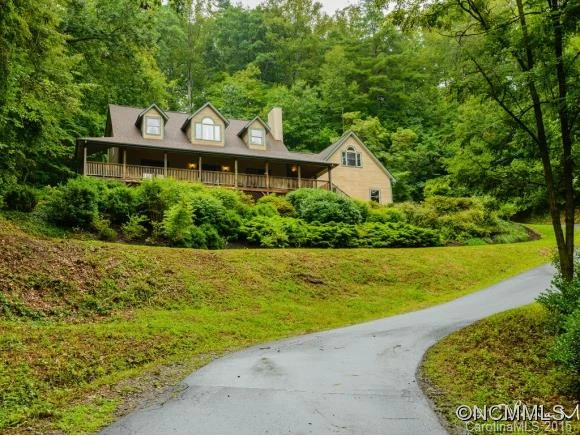 149 Wolfe Cove Road