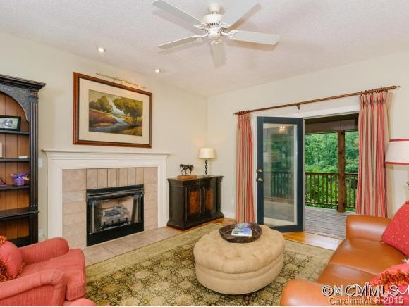 149 Wolfe Cove Road - Photo 4