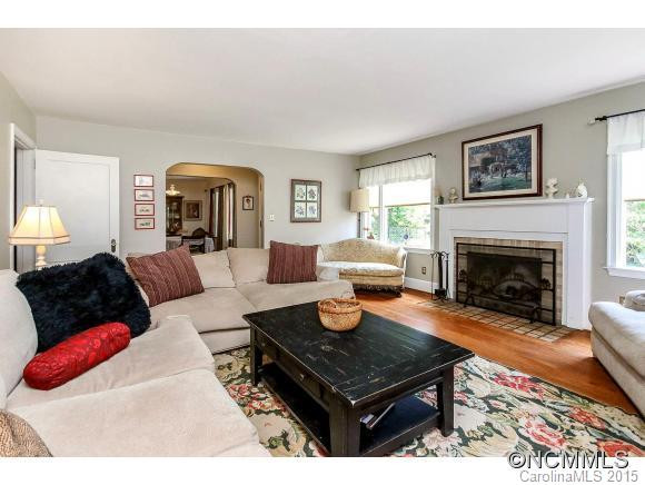 48 Sheridan Road - Photo 2