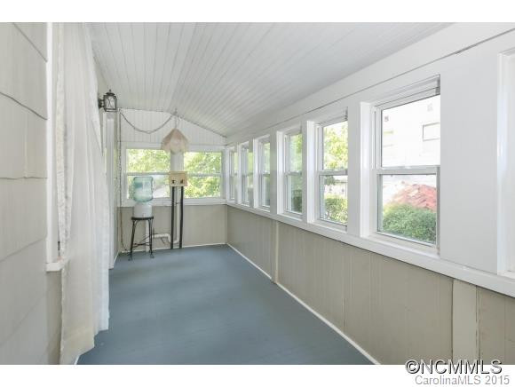 48 Sheridan Road - Photo 17