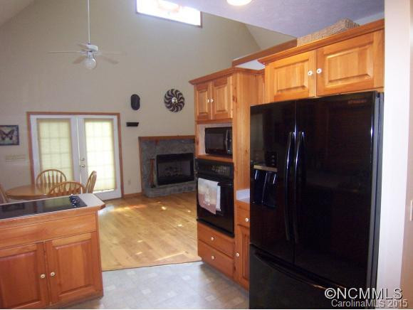 50 Sarah Court - Photo 3