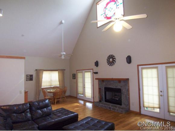 50 Sarah Court - Photo 4