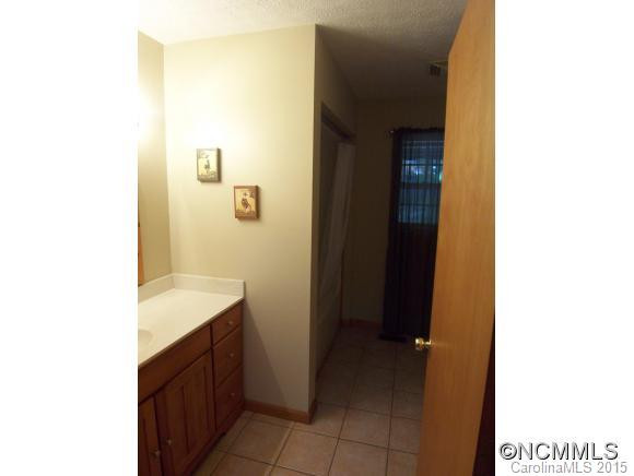 50 Sarah Court - Photo 5