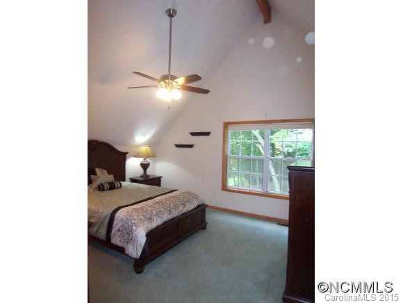 50 Sarah Court - Photo 6