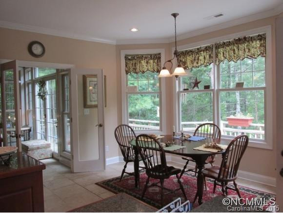 1742 Southpointe Drive - Photo 11