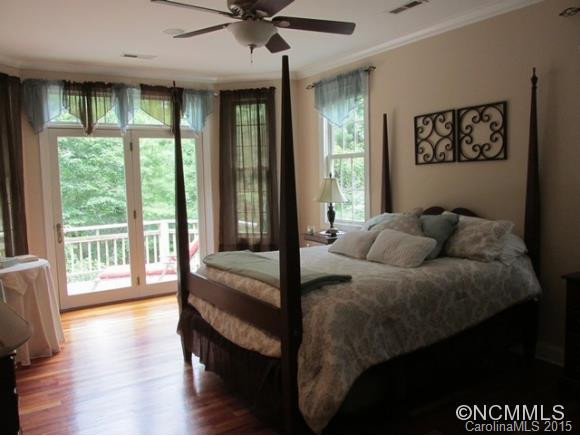 1742 Southpointe Drive - Photo 12