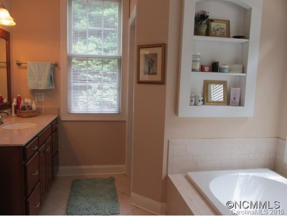 1742 Southpointe Drive - Photo 15