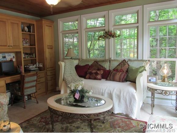 1742 Southpointe Drive - Photo 16
