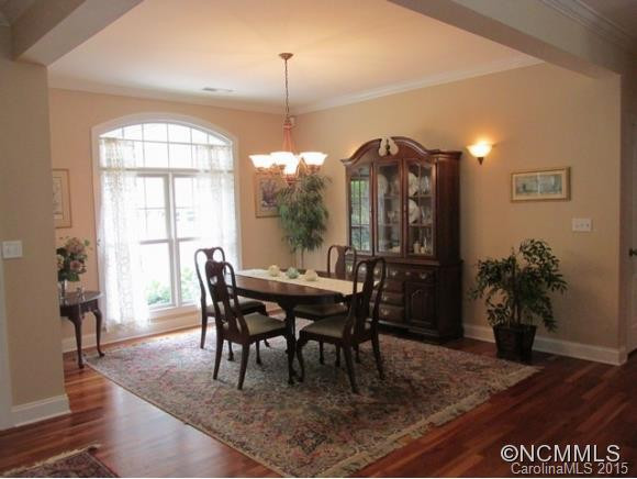 1742 Southpointe Drive - Photo 9