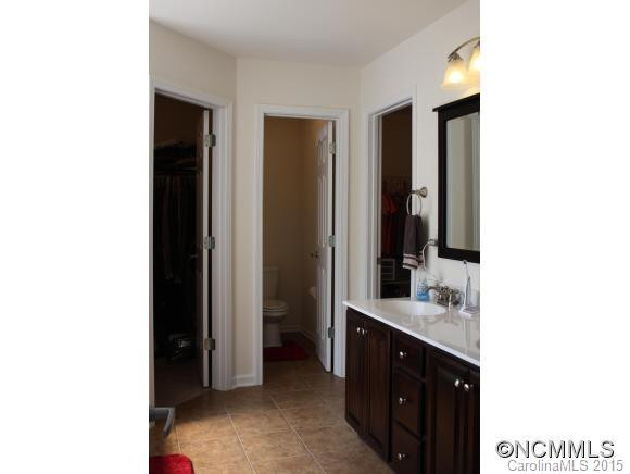 277 Roanoke Road - Photo 18
