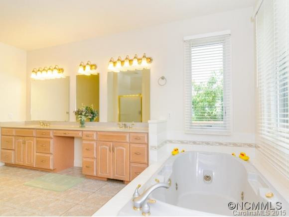 72 SAGE DRIVE - Photo 11