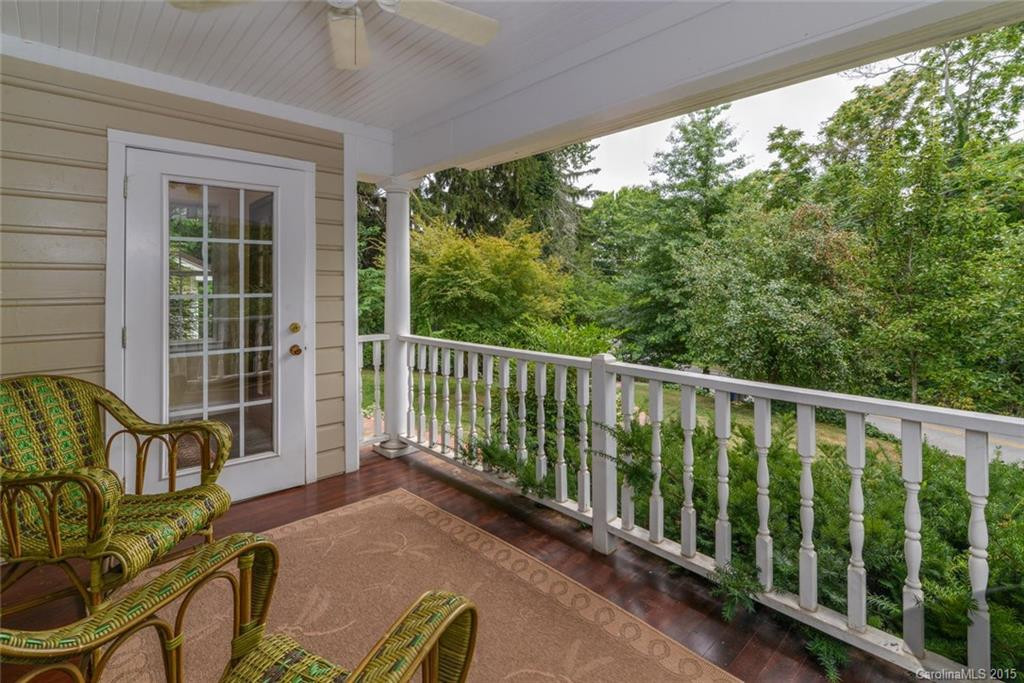 175 Macon Ave - Photo 2