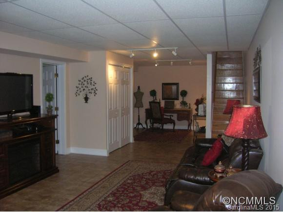 165 Cuddles Lane - Photo 15