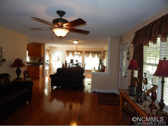 165 Cuddles Lane - Photo 3