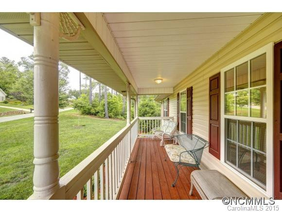 50 SUNSET RIDGE DRIVE - Photo 4