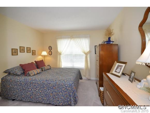 25 FOXMOOR COURT - Photo 12