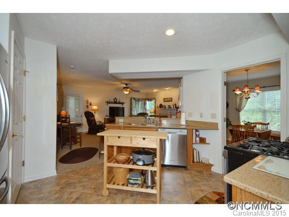 25 FOXMOOR COURT - Photo 7