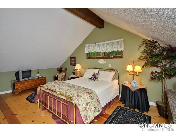 126 DREXEL ROAD - Photo 9