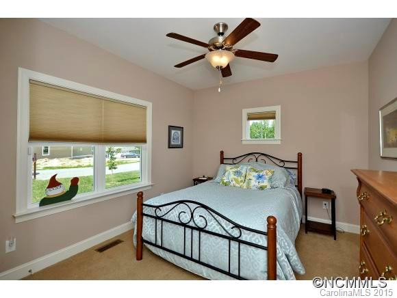 98 WHITE FOX DRIVE - Photo 13