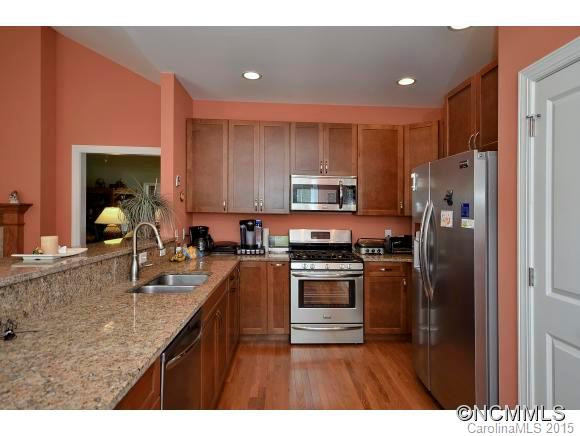 98 WHITE FOX DRIVE - Photo 9