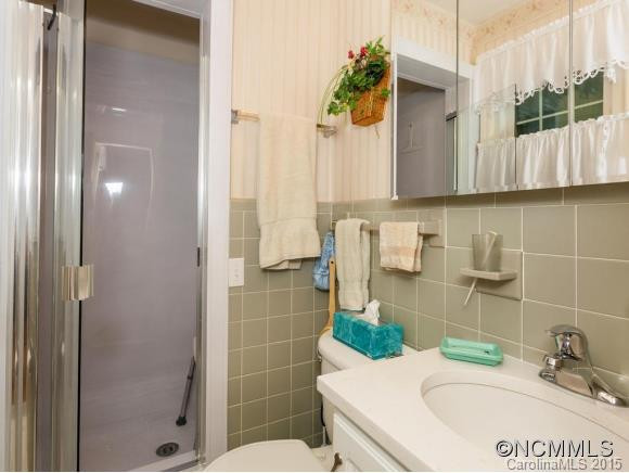 123 Castleton Lane - Photo 11