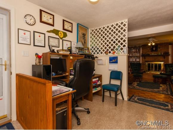 123 Castleton Lane - Photo 16