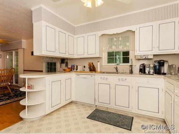 123 Castleton Lane - Photo 7