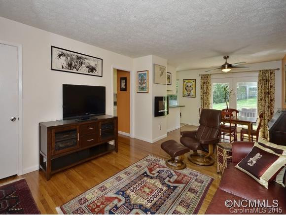 34 TANGLEWOOD DR - Photo 10