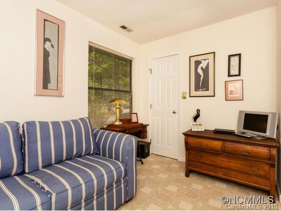 109 Cimarron Drive - Photo 15