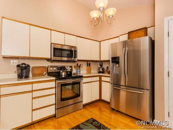 109 Cimarron Drive - Photo 8