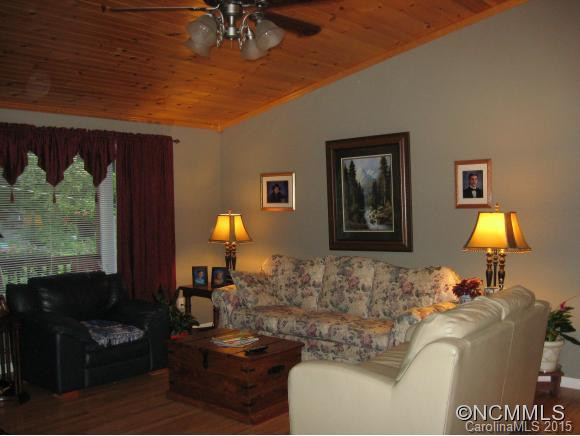 158 Stonecrest Heights - Photo 5