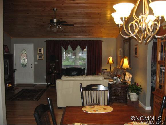158 Stonecrest Heights - Photo 7