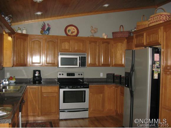 158 Stonecrest Heights - Photo 8