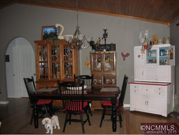 158 Stonecrest Heights - Photo 10