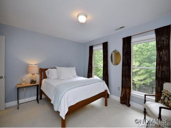 128 HAWK RIDGE - Photo 17