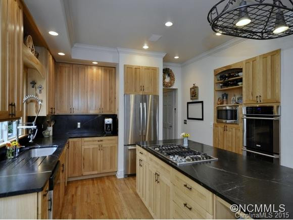 128 HAWK RIDGE - Photo 8
