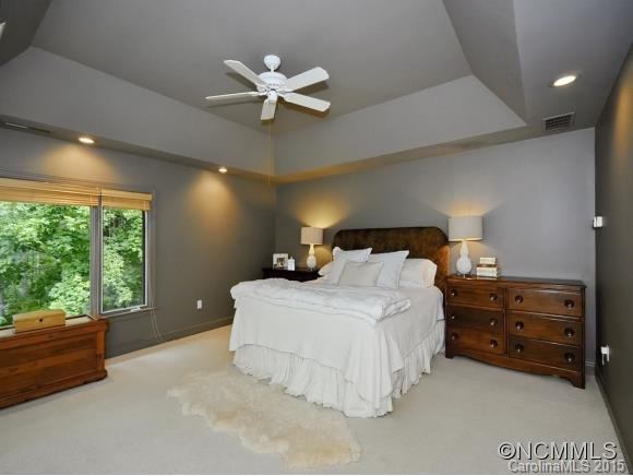 128 HAWK RIDGE - Photo 10