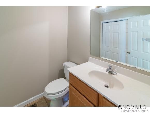 40 Oakcrest Place - Photo 9