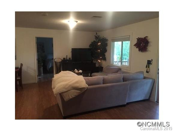 295 Westwood Avenue - Photo 7