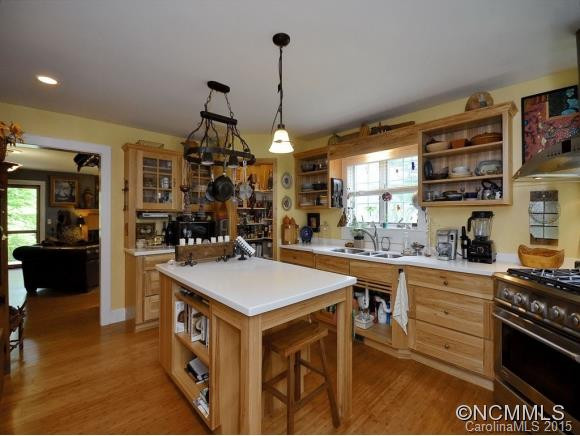 32 DAVE WAY - Photo 7