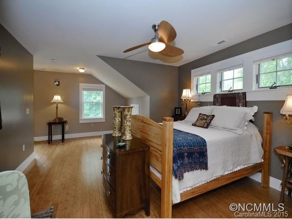 32 DAVE WAY - Photo 10